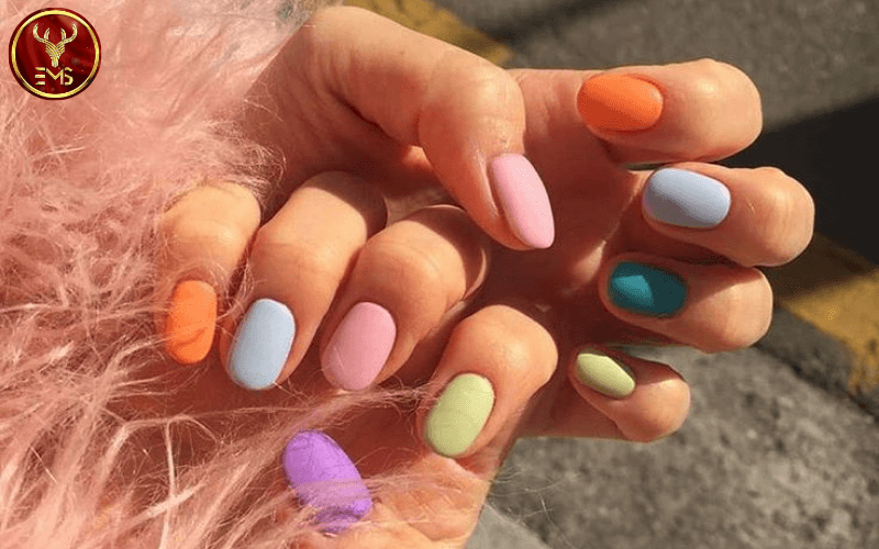 All of the Colors - Nail art trend 2023